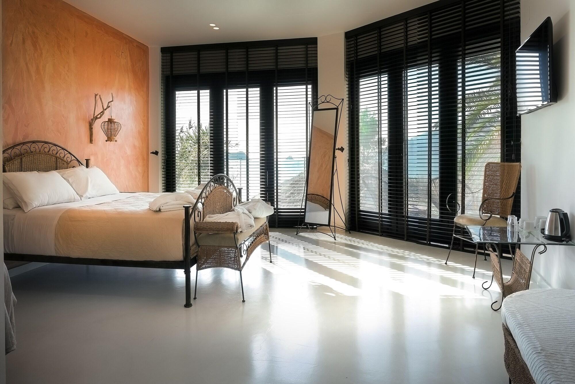 Gloria Maris Hotel Suites And Villa Laganas Ngoại thất bức ảnh